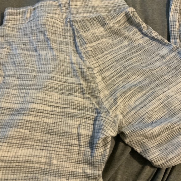 Leggings - Picture 2 of 3